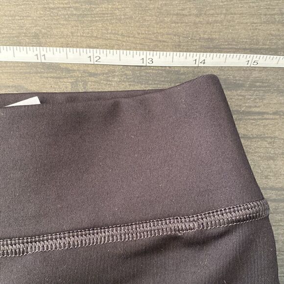 Susan Lucci Black athletic leggings Medium Petite - Picture 8 of 10